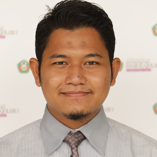 Ustadz Destriyo Fauzy Daar el-Qolam 3