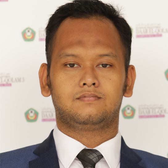 Ustadz Muslikhul Azam Daar el-Qolam 3