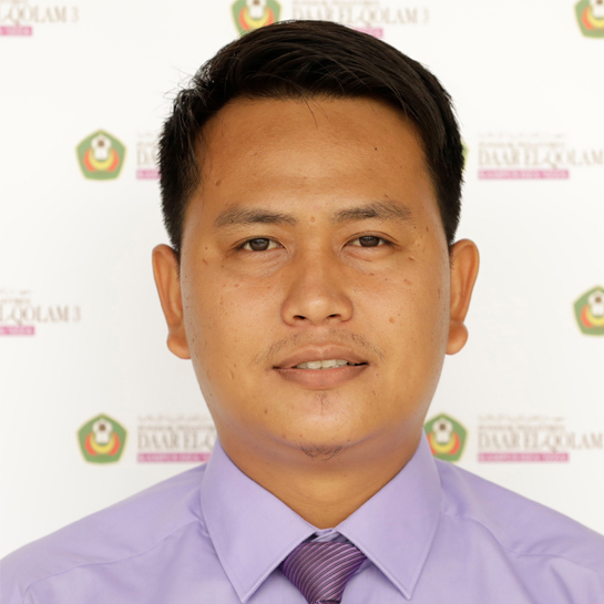 Ustadz Ridwan Awaludin Daar el-Qolam 3