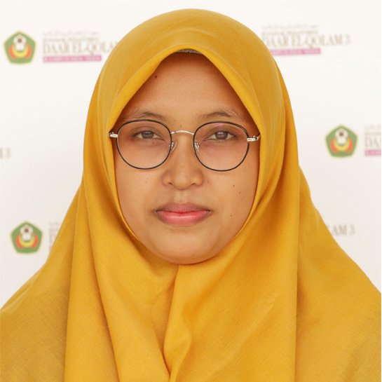 Ustadzah Rizqiyyatutthoyyibah Daar el-Qolam 3