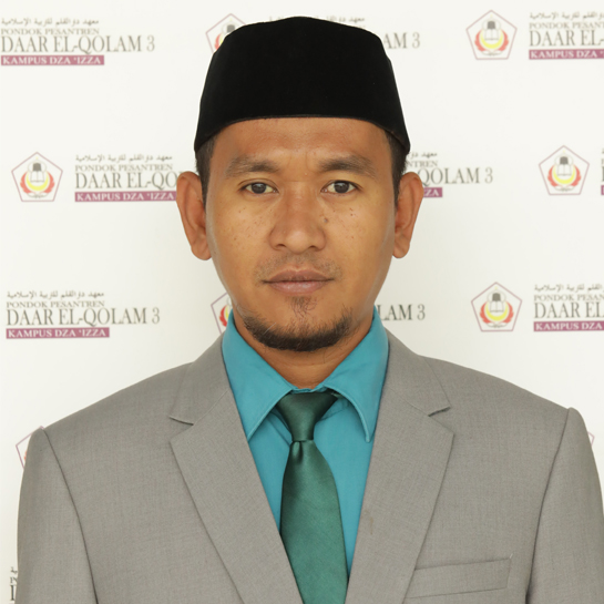 Ustadz Ade Rumaidi Daar el-Qolam 3