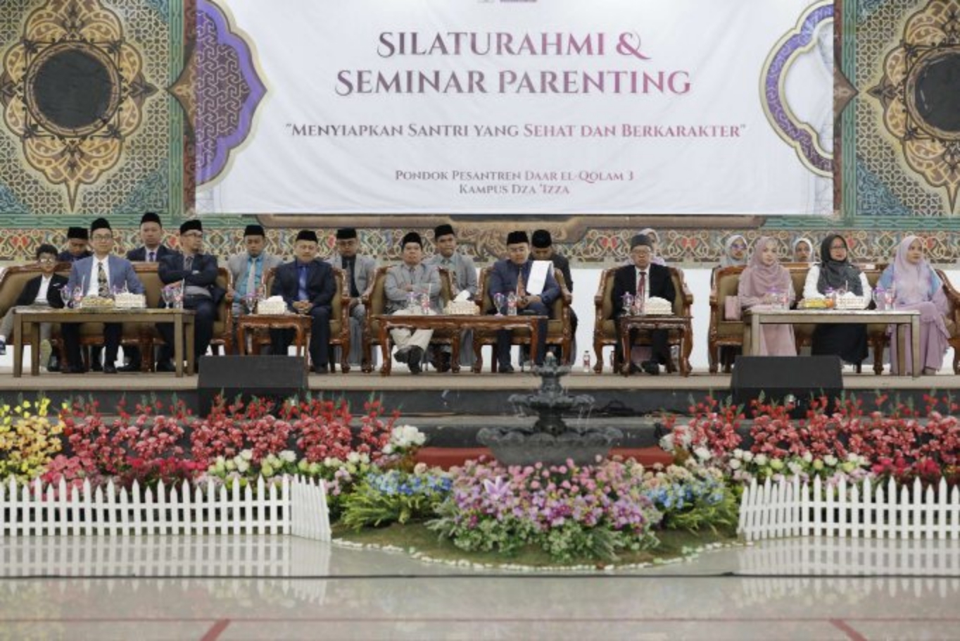Silaturahmi dan Seminar Parenting: Menyiapkan Santri yang Sehat dan Berkarakter