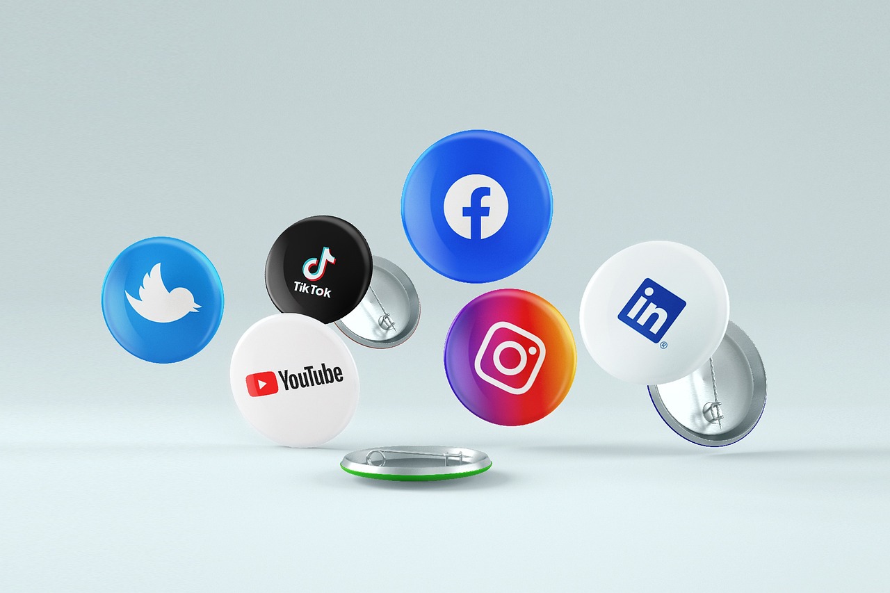 TikTok: Wadah Kreativitas atau Candu Baru?